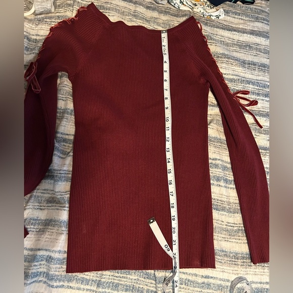 89th & Madison Wine Off-the-Shoulder Sweater - Picture 8 of 9